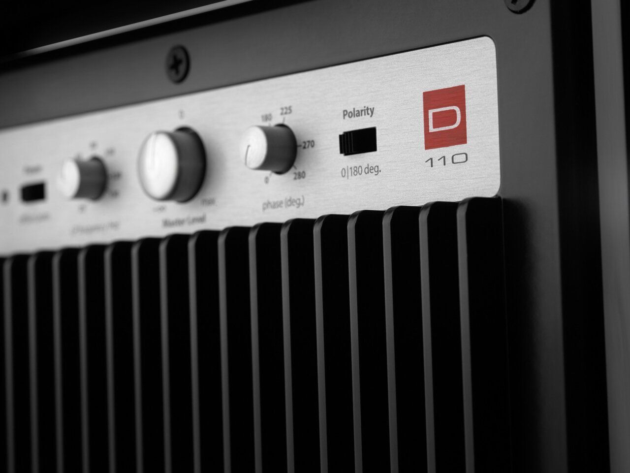 JL Audio Dominion D108 - Afbeelding 4