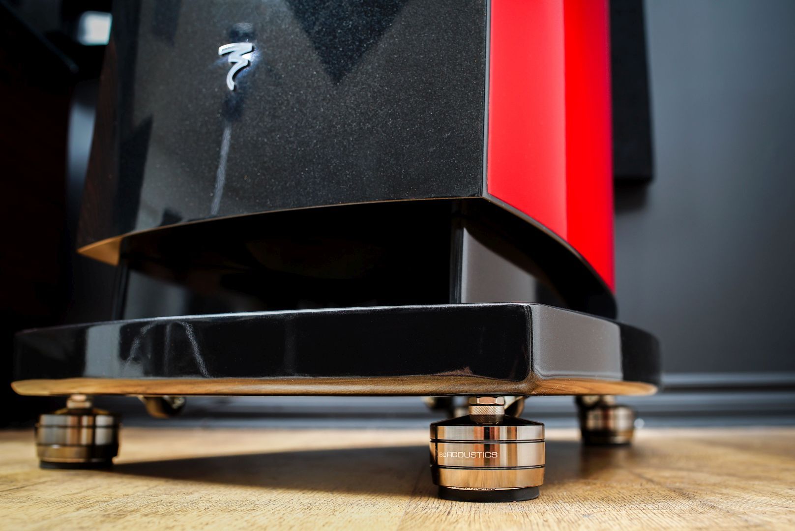 IsoAcoustics Titan Theis (4x) Donker RVS - Afbeelding 4